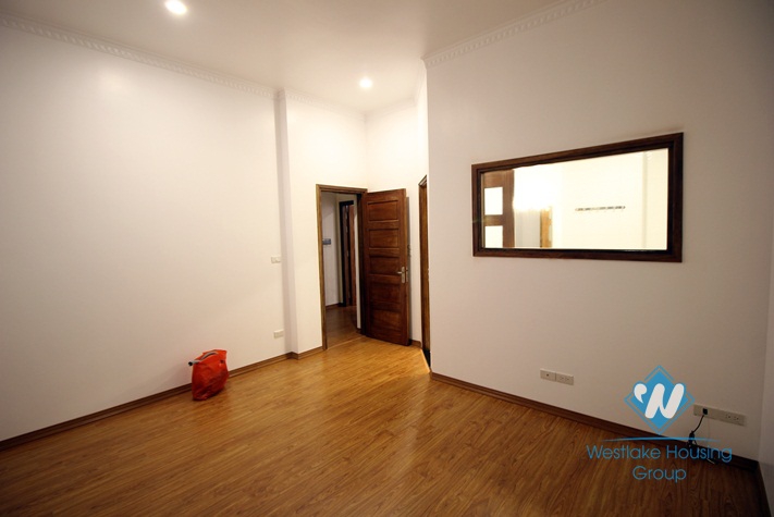 Brand new house with 5 bedrooms for rent in Dang Thai mai st, Tay Ho area